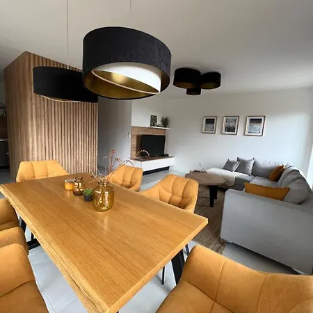 S Vyhliadkou * Бойнице